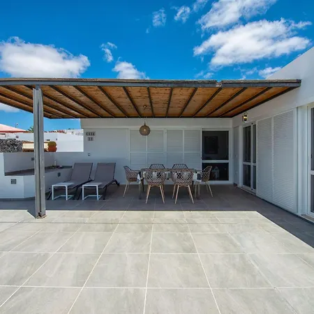 Mit Whirlpool By Interhome Feriehus Playa Blanca (Lanzarote)