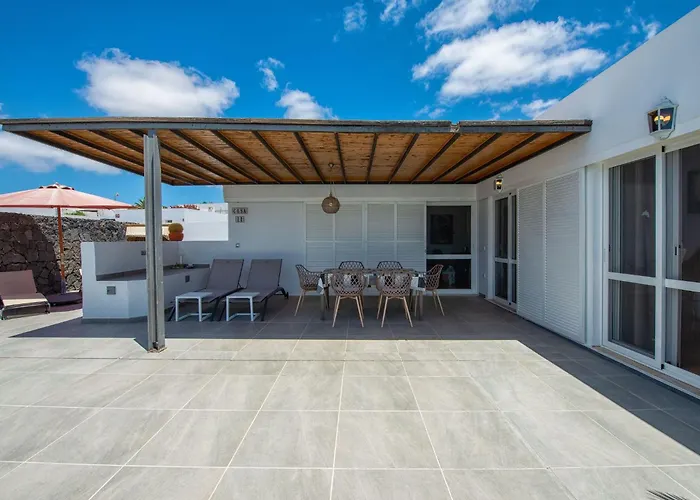 Mit Whirlpool By Interhome Holiday home Playa Blanca (Lanzarote)